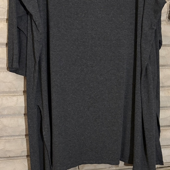 Dark Gray 3/4 Sleeve Tunic Top - Picture 4 of 10